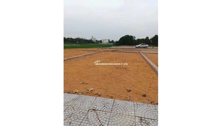 Bán nhà ngõ 15B Bến Nghé, Q1 - Sổ đỏ, 0m2 - Giá tốt!
