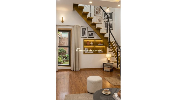 TẬP THỂ TẦNG 4 KHU VỰC    KIM MÃ - VĨNH PHÚC. VIP - #BA_ĐINH_HÀNỘI  - FULL NỘI THẤT - THIẾT KẾ NHƯ CĂN HỘ CHUNG CƯ CAO CẤP, CỰC ĐỈNH, SANG.
NHỈNH
