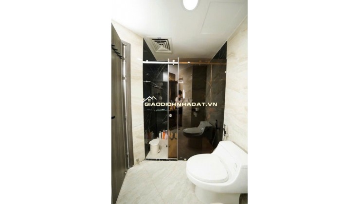 Bán căn hộ 4PN Imperia An Phú 135m², tầng 18 , view Landmark