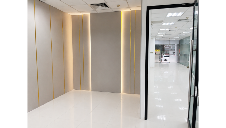 Cho Thuê Văn Phòng 136m² Tại Dịch Vọng Hậu - Cầu Giấy - Hà Nội