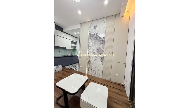 BÁN CHUNG CƯ KĐT VIỆT HƯNG LONG BIÊN  NHỎ TIỀN