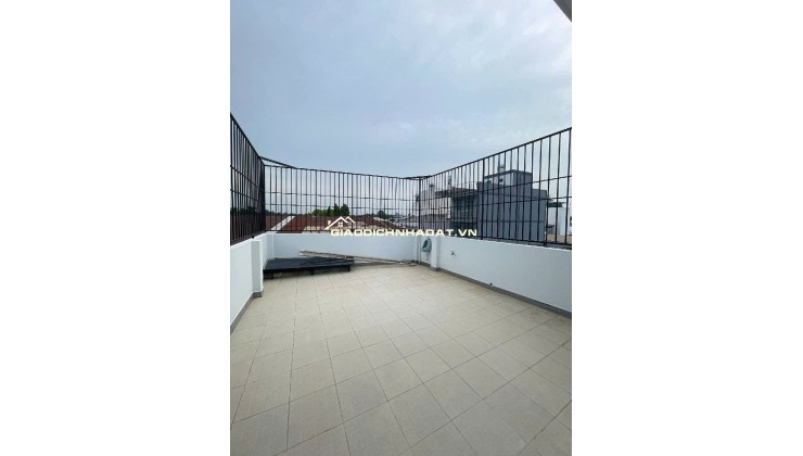 BÁN NHÀ 3 TẦNG, BÌNH CHÁNH, HẺM 8M, GẦN BẾN XE MIẾN TÂY, 56 M² (4X14), 4.X TỶ.