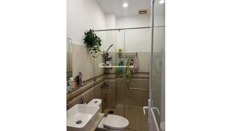 Bán nhà đúc 2,5 tấm hẻm 142 đường số 339 P. Phước Long B, Q9 cũ
