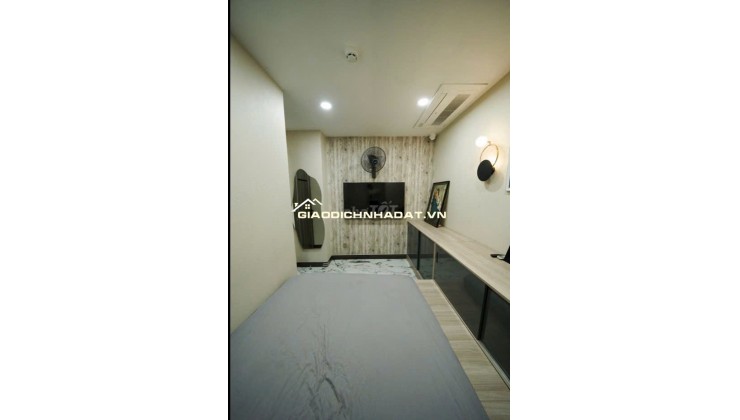 Bán căn hộ 4PN Imperia An Phú 135m², tầng 18 , view Landmark