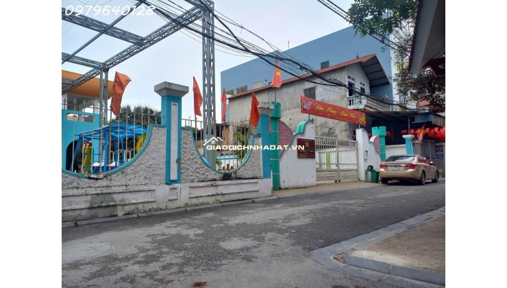BÁN NHÀ - ĐỨC GIANG - VIỆT HƯNG - NHÀ 5 TẦNG DÂN XÂY CHẮC CHẮN - MẶT NGÕ Ô TÔ THÔNG - KINH DOANH TỐT - 30M - NHỈNH 7 TỶ