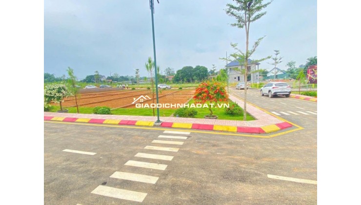 Cần bán 100m hàng F0 xã phú cát Hoà Lạc , cạnh nhà máy in tiền,Đh quốc gia ,Đh FPT giá 2,5tỷ