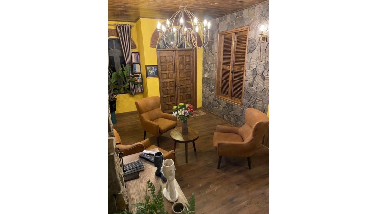 Bán căn Villa đồng quê Châu Âu, dưới rừng thông đại ngàn