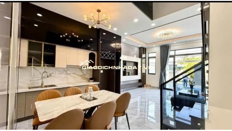 NGÂN HÀNG THANH LÝ NHÀ 1 TRỆT 1 LẦU GIÁ CHỈ  2Tỷ 350