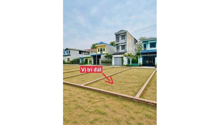 Hiện tại em còn duy nhất lô đất 100m ở Phú Cát, Hoà Lạc ( gần nút giao hoa thị)