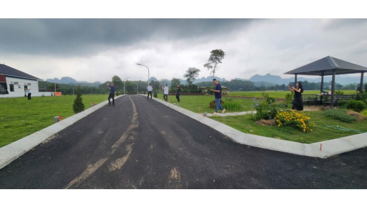 Hơn 400triệu - Có Ngay Lô Đất Full Thổ Cư  Trung Tâm Thị Trấn Ba Hàng Đồi