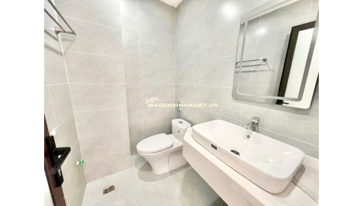 Bán nhà Đỗ Quang_75m2_Liền kề 7 tầng thang máy_Thông sàn kinh doanh_Giá thấp chỉ 26,5 tỷ