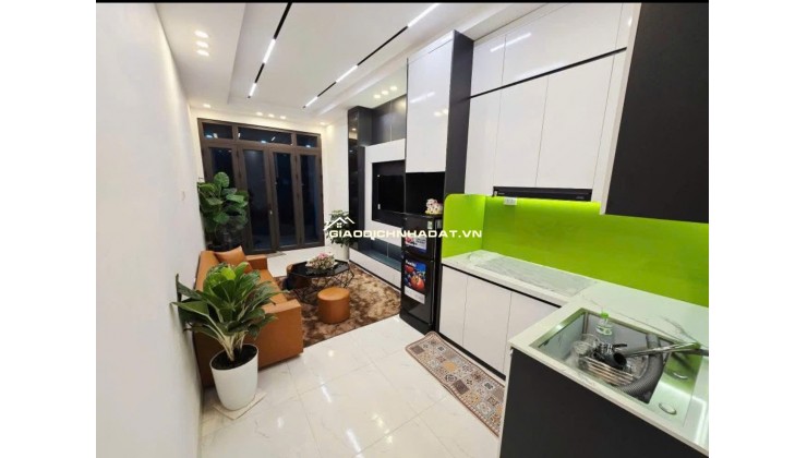 Nhà đẹp Trung tâm Phúc Lợi Long Biên, 5 tầng, Full nội thất, ngõ ô tô thông, ô tô đỗ cửa