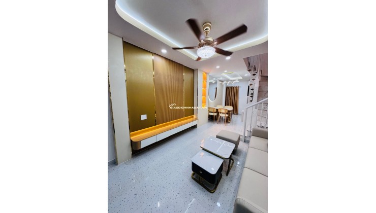 Siêu Phẩm - NHÀ ĐẸP Thích Quảng Đức  - Phú Nhuận - Full nội thất
