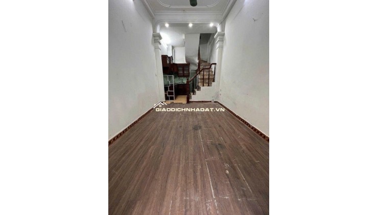 CHO THUÊ NGUYÊN CĂN TÂN MAI, Ô TÔ TRÁNH ĐỖ, 31M 4T, 10TR 0903258273