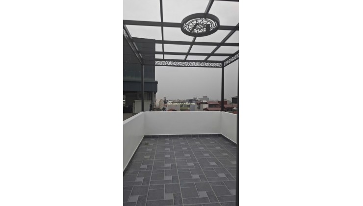 Chính chú đang muốn bán nhà Phố Phúc Lợi , 6 tầng giá sốc