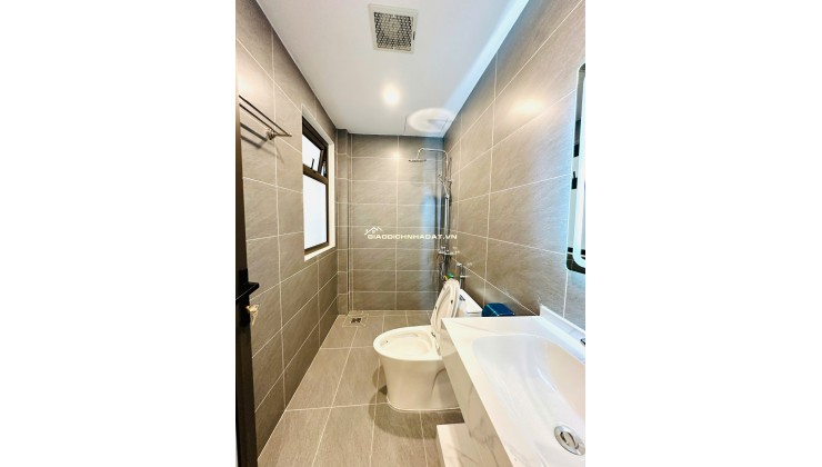 NHÀ PHỐ THACH BÀN Ô TÔ ĐỖ CỬA NGÀY ĐÊM  KINH DOANH VĂN PHÒNG  CÒN SÓT LẠI  GIÁ CHỈ NHỈNH 9 TY