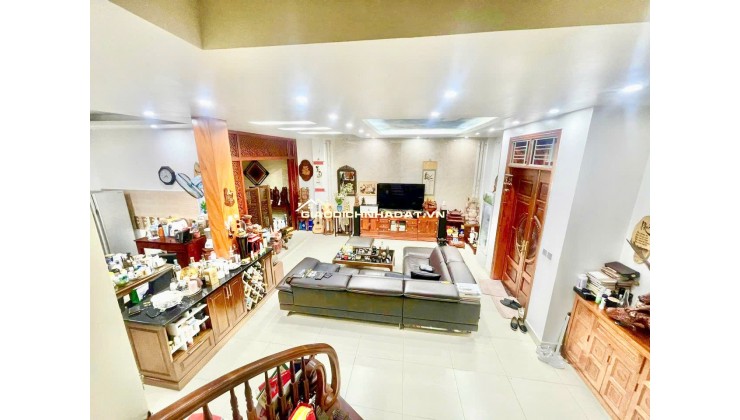  GIẢM CHÀO 5 TỶ – LK ĐỖ QUANG – 70M² – VỈA HÈ 2 BÊN – THANG MÁY – Ô TÔ – GIÁ HƠN 30,5TY