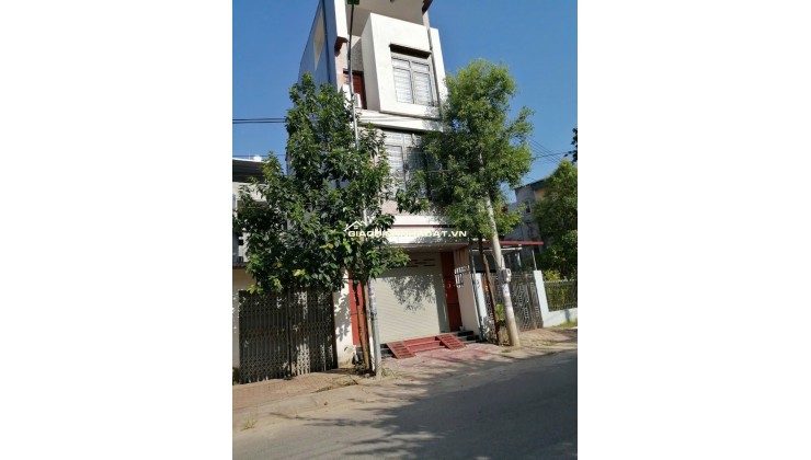 Bán Căn Nhà ĐƯỜNG QUANG TRUNG Có Diện Tích 68m2 ( 4*17, Diện tích sàn: 272m²) Tại Phường Minh Tân – TP yên Bái.