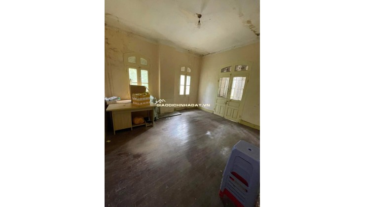 BIỆT THỰ PHÁP CỔ TTTP ĐÀ LẠT 1800M2 PHÁP LÝ RÕ RÀNG 75 TỶ. LH:0909267003.