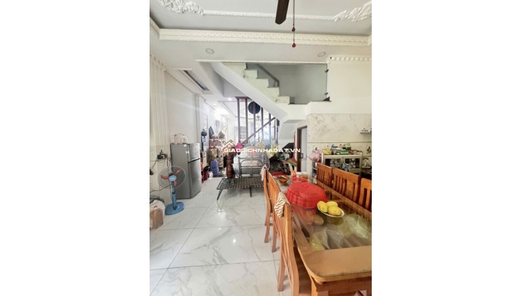 BÁN NHÀ TẠI BÌNH HƯNG HOÀ A. DT 87M2 SHR CHỈ 8.3 TỶ. LH: 0902950730 KHANH.