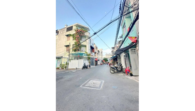 Chính chủ bán nhà Hẽm Xe Hơi ra vào thoải mái Lê Văn Lương. Quận 7