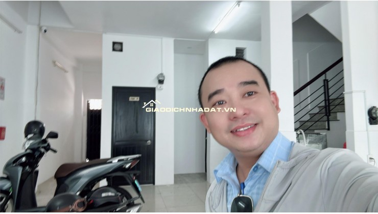 CĂN HỘ DỊCH VỤ CAO CẤP – THU NHẬP ỔN ĐỊNH NGAY TRUNG TÂM QUẬN 11, DT 128M2,CHỈ 12.8 TỶ.