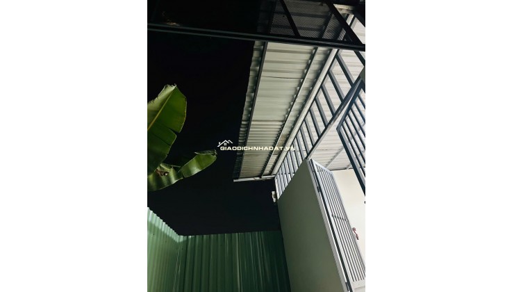 BÁN NHÀ GẦN SÂN BANH THẠNH XUÂN 25 Q12, DT 70M2 SHC CHỈ 1.040 TỶ. LH:NAM.0963677706.
