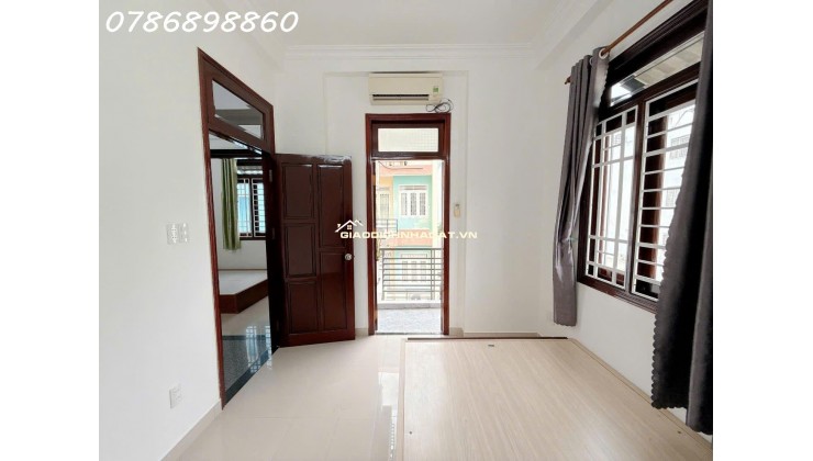  NHÀ GÓC 2 MẶT TIỀN – VỊ TRÍ CỰC ĐẸP NGAY TRUNG TÂM QUẬN 7 