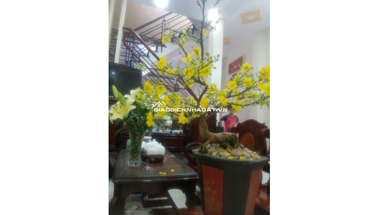 Cần bán nhà chính chủ, vị trí TT Thủ Đức, gần trường học, BV  0969128268