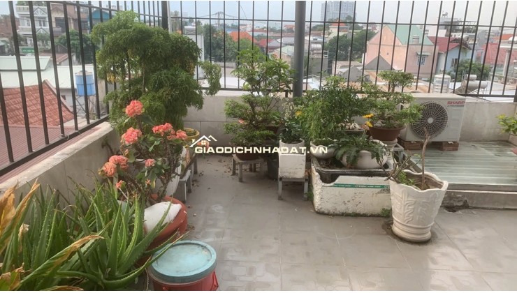 Cần bán nhà chính chủ, vị trí TT Thủ Đức, gần trường học, BV  0969128268