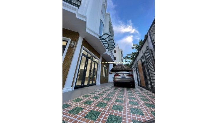 NHÀ PHỐ KIỂU BIỆT THỰ CÓ SÂN VƯỜN TẠI GÒ VẤP - 215M2 CHỈ 17.5 TỶ. LH:0963492727.