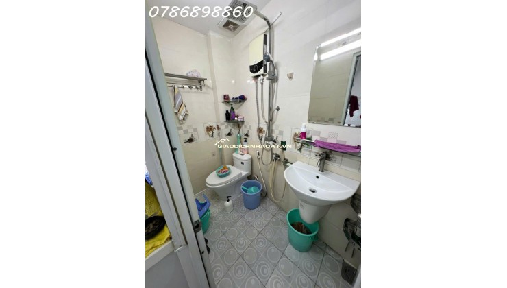  NHÀ MẶT TIỀN ĐƯỜNG SỐ 49 – P. TÂN THUẬN – QUẬN 7 