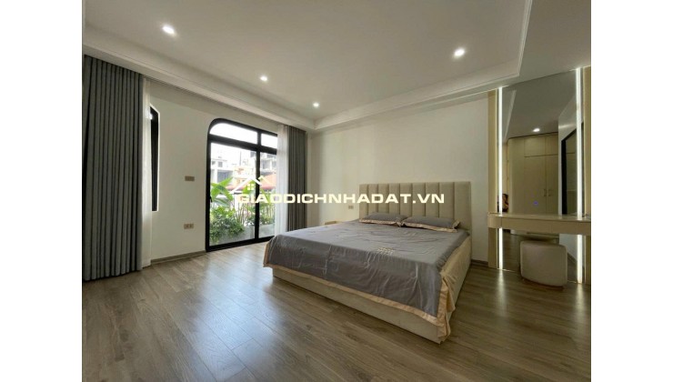 GIẢM NGAY 2 TỶ NHÀ NGỌC THUỴ LONG BIÊN