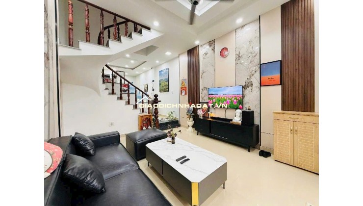 BÁN NHÀ QL 13 GẦN VẠN PHÚC CITY - DT 52M2 (4 TẦNG) - SẴN SỔ HỒNG - 7.5 TỶ TL. LH:0987202882.