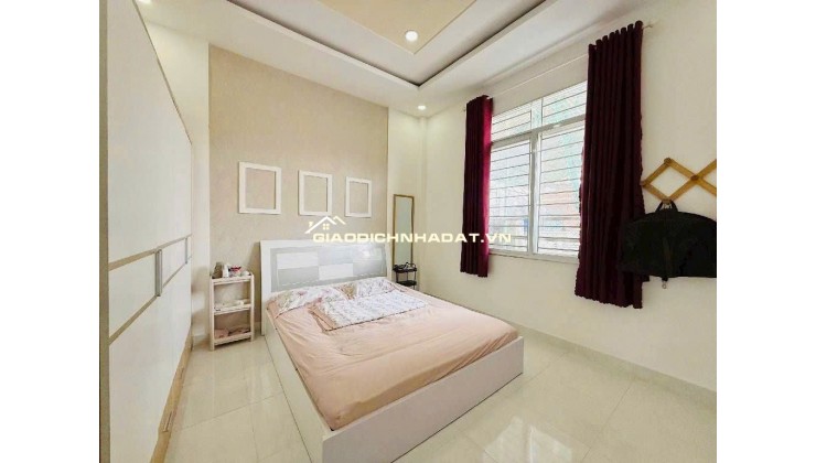 BÁN NHÀ QL 13 GẦN VẠN PHÚC CITY - DT 52M2 (4 TẦNG) - SẴN SỔ HỒNG - 7.5 TỶ TL. LH:0987202882.