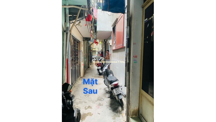 BÁN NHÀ TẠI PHƯỜNG 10, TÂN BÌNH – DT 47,6 M2 – SẴN SỔ HỒNG - CHỈ 6T450TR. LH:0793547979.