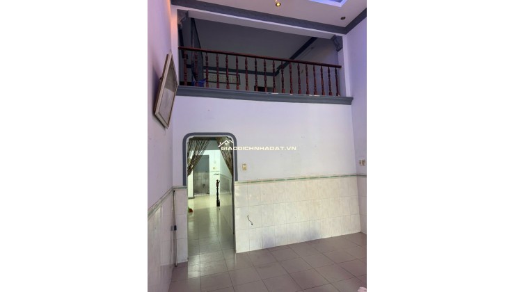 BÁN NHÀ XÃ XUÂN THỚI THƯỢNG CŨ - DT 78 M2 - SHR - CHỈ 3.8TỶ. LH:0906699222.