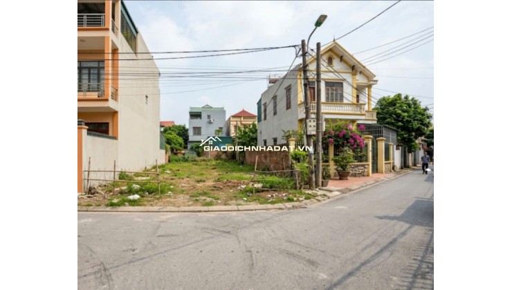 Bán đất chính chủ cận lộ, cận thị, gần UBND và trường học siêu đẹp