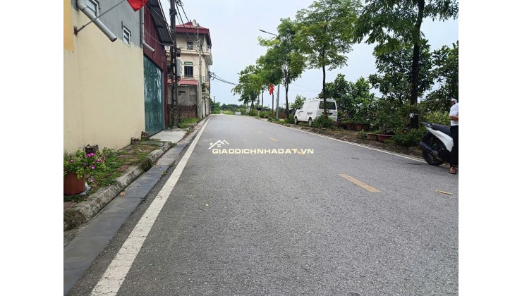 LÔ ĐẤT SIÊU HIẾM TẠI ĐÔNG ANH (7.4 x 12) SĐCC CHỈ 6.5 TỶ. LH:0976272269.