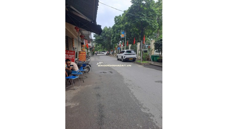Chính chủ bán đất vị trí đẹp gần Trường học, UBND – Đầy đủ tiện ích
