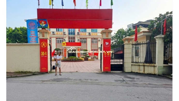 Chính chủ bán đất vị trí đẹp gần Trường học, UBND – Đầy đủ tiện ích