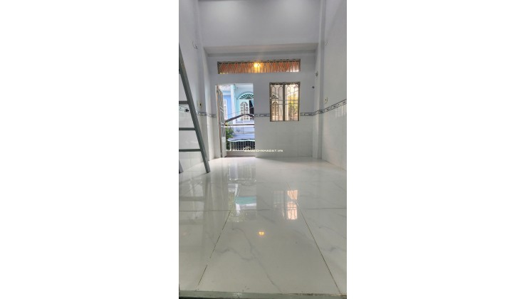 BÁN NHÀ TRẦN VĂN QUANG, TÂN BÌNH - DT20M2 - SHR - 2TY890 TL. LH:0931867234.