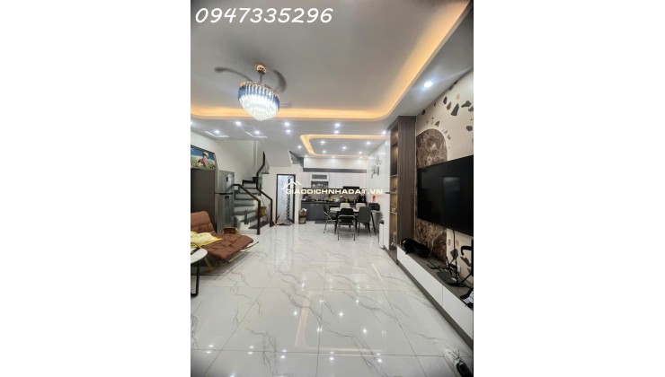 BÁN NHÀ 3 TẦNG NGÕ 2 CHỢ HÀNG CŨ - BỐT TRÒN