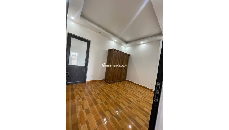  NHÀ ĐẸP 3 TẦNG ĐỘC LẬP – THƯ THỪA DỤ – GIÁ CỰC HỢP LÝ  ngõ ô tô khu dân cư văn minh gần trường chợ