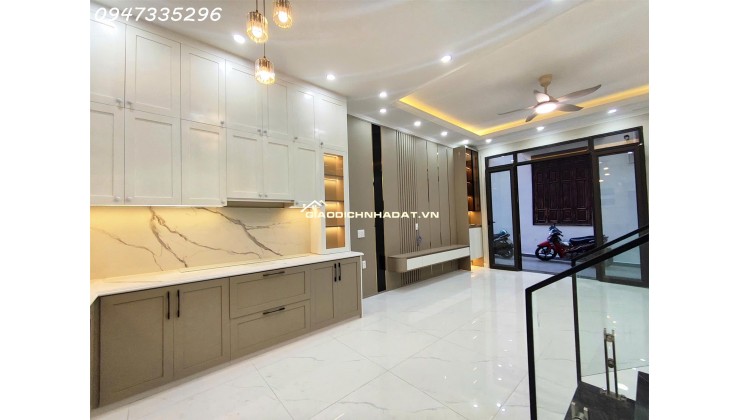 BÁN NHÀ 3 TẦNG NGÕ 2 CHỢ HÀNG CŨ - BỐT TRÒN