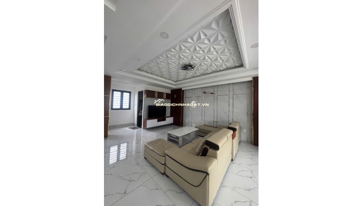 NHÀ MỜI MT NGUYỄN VĂN TẠO NHÀ BÈ  NGANG KHỦNG (7X14) 5 TẦNG - 4PN - 9,1 TỶ . SỔ HỒNG RIÊNG HOÀN CÔNG ĐẦY ĐỦ
