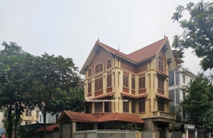 Cho thuê nhà, Nguyễn Khánh Toàn, Nguyễn Văn Huyên; 124m2* 4T -39 tr