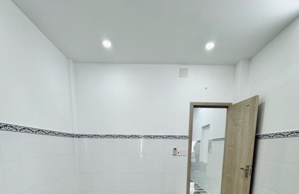 HIẾM - 3TẦNG MỚI ĐẸP - 5PHÒNG - GẦN CHỢ VÕ THÀNH TRANG - SỔ VUÔNG NỞ HẬU - 7.1TỶ. 