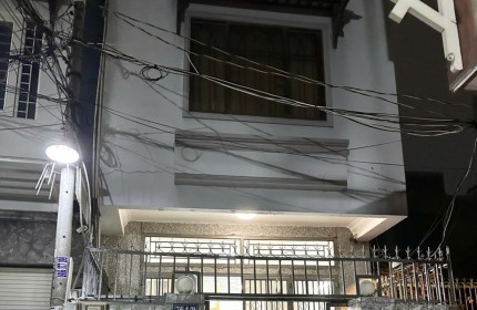 HẺM XE HƠI NGUYỄN KIỆM GIÁP SÂN BAY – 3 LẦU NỞ HẬU – SẴN DÒNG TIỀN 14TR /THÁNG