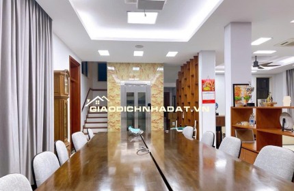 Biệt thự 5T thang máy Bắc Linh Đàm DT230m2, 68 tỷ Hoàng Mai